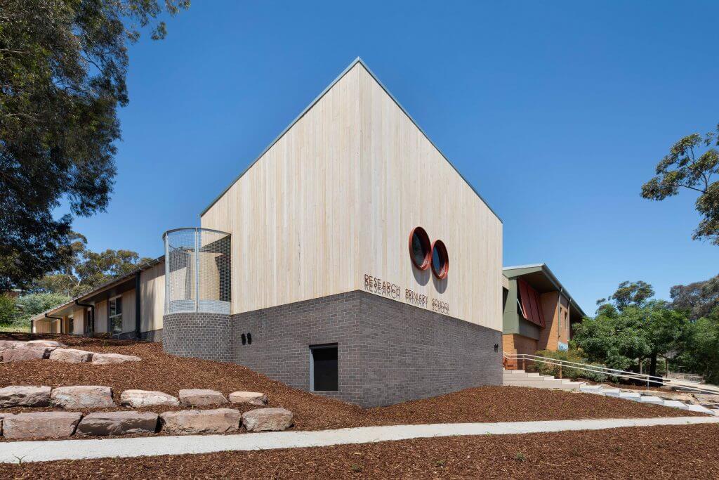 Research Primary School - Timber Wall by Mortlock