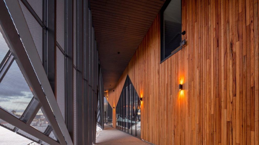 Cradle Mountain Visitor Centre, TAS, by Cumulus Studio