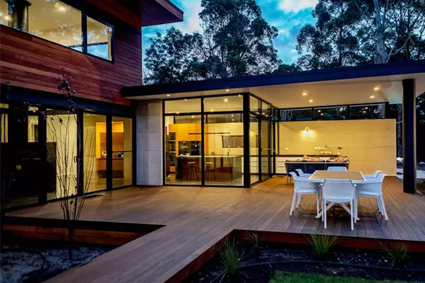Mortlock Timber
