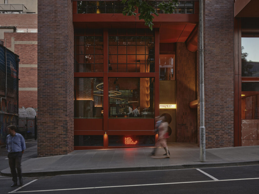 Melbourne Place Hotel