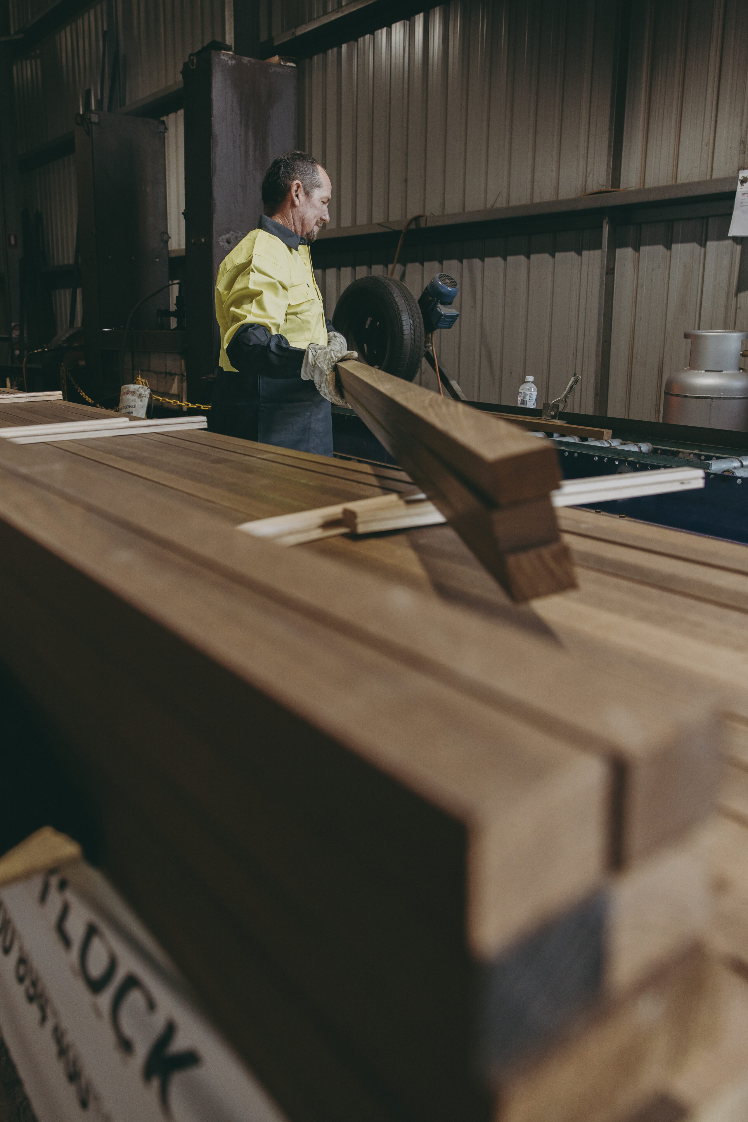 Timber being manufactured at Mortlock Timber
